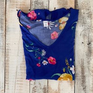 Old Navy Ruffle Sleeve Blouse